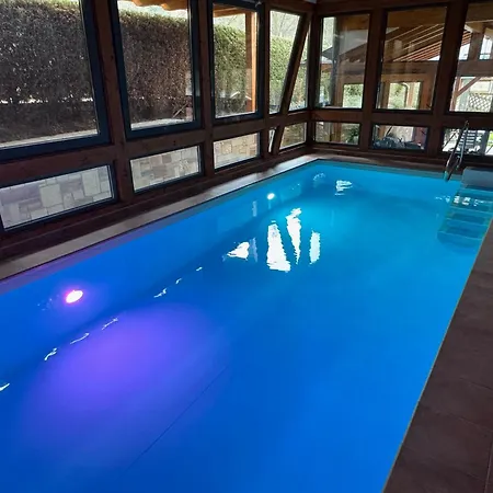 Апартаменты Auszeit Im Wald - Mit Schwimmbad!