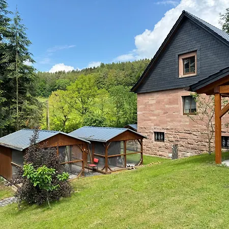 Auszeit Im Wald - Mit Schwimmbad! Апартаменты