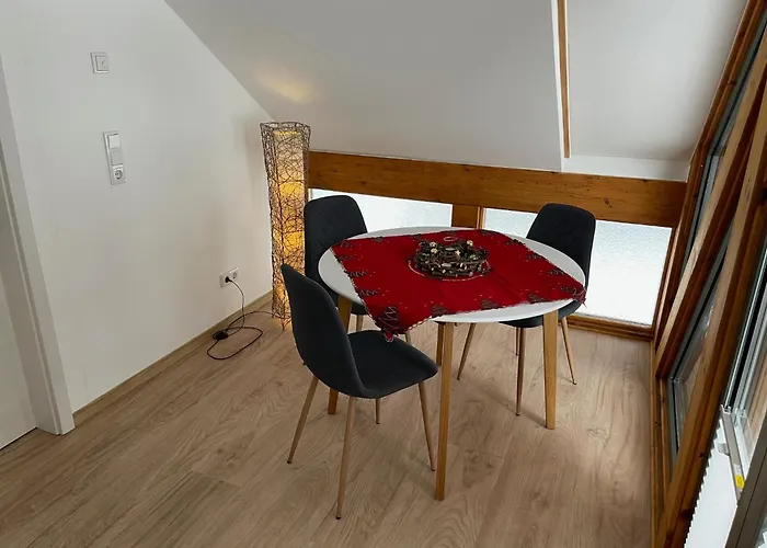 Auszeit Im Wald - Mit Schwimmbad! Apartament